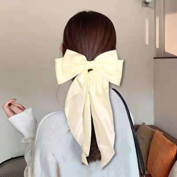 Long Tail Bows Clip