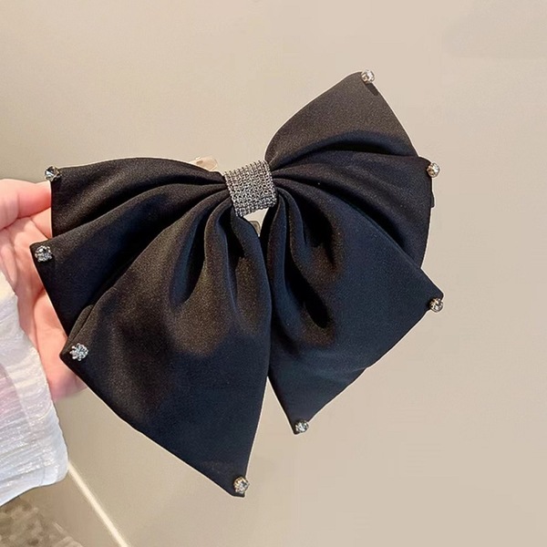 black bow
